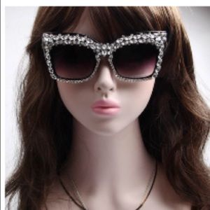 Meet your Posher, Gwen